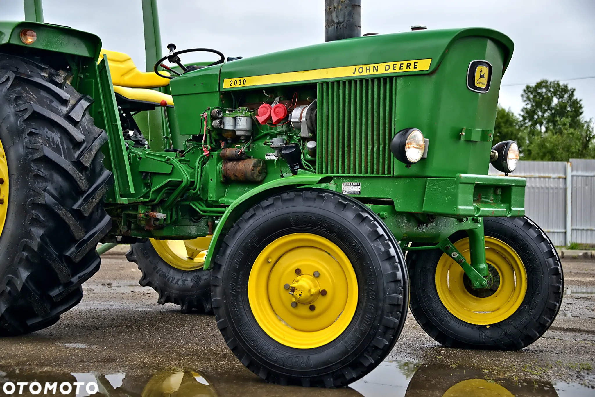 John Deere 2030 S - 3