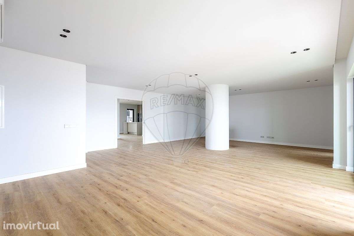 Apartamento T4 para venda - Grande imagem: 2/24