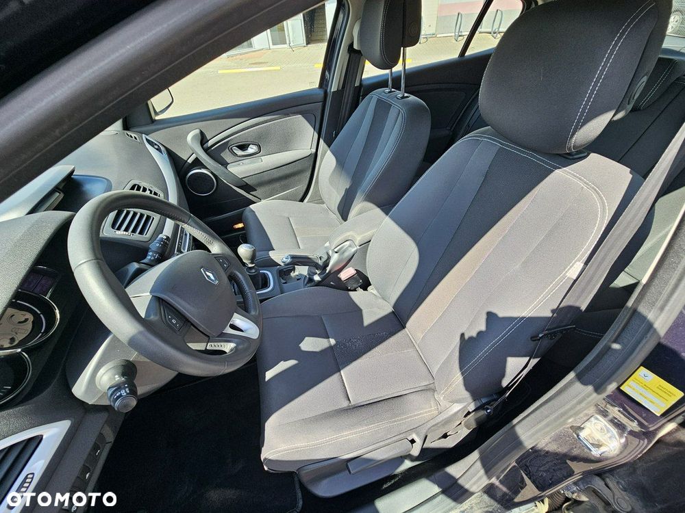Renault Megane 1.6 16V 110 Dynamique - 12