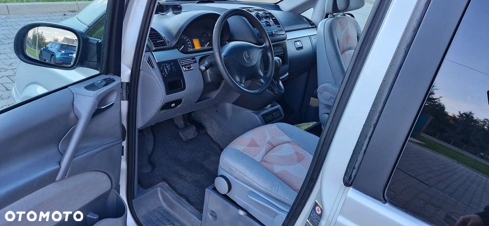 Mercedes-Benz Viano - 10