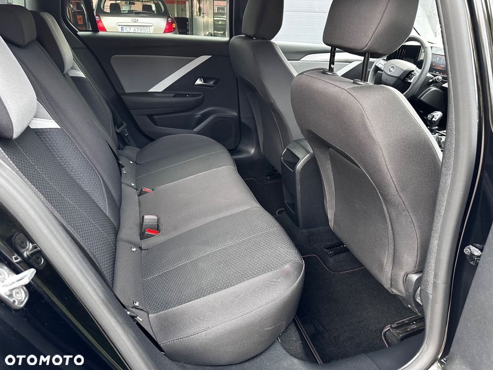 Opel Astra 1.2 Turbo Elegance - 29