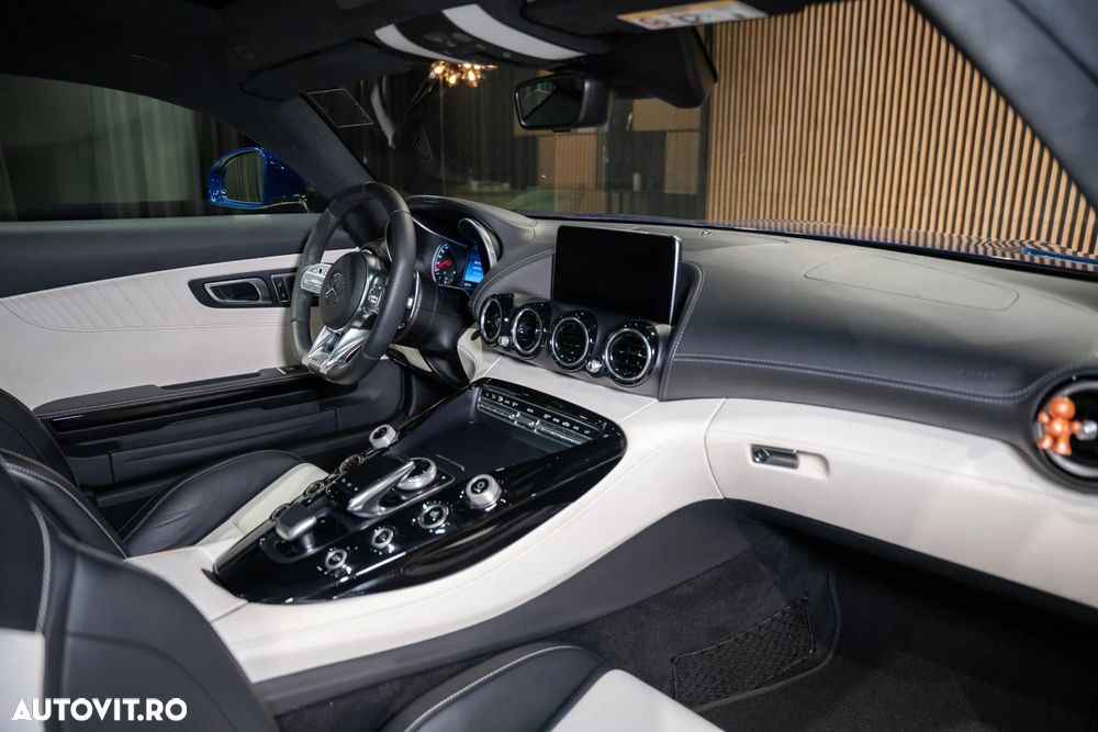 Mercedes-Benz AMG GT Standard - 30