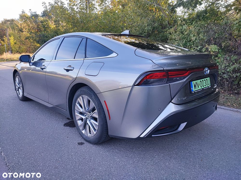 Toyota Mirai Prestige - 2