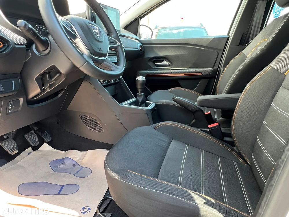Dacia Sandero Stepway TCe 90 MT6 Comfort - 19