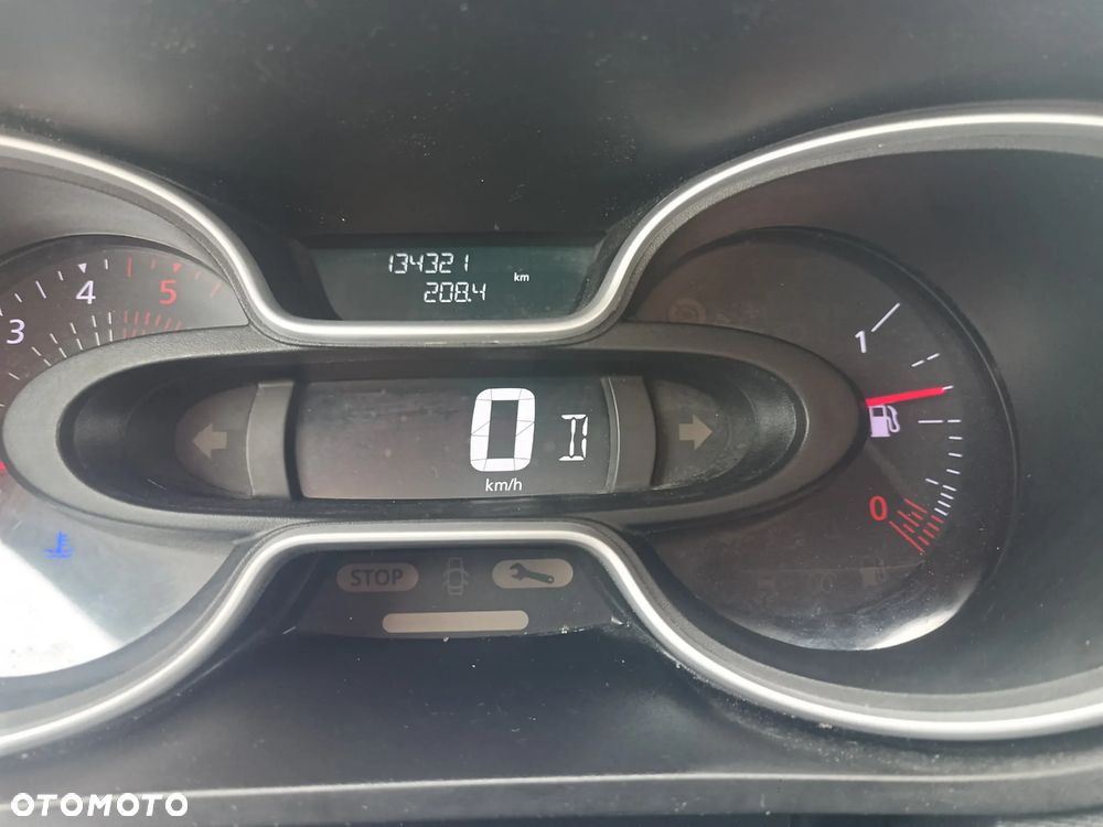 Renault Trafic - 19