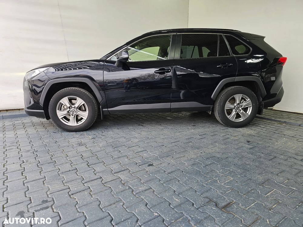 Toyota RAV4 - 2