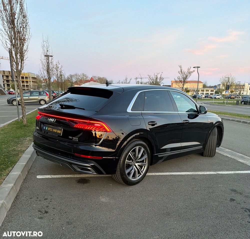 Audi Q8 55 TFSI quattro Tiptronic - 10