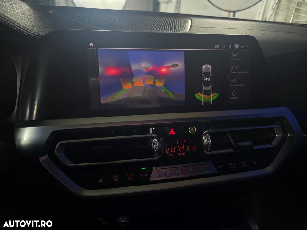 BMW M4 M440i xDrive AT MHEV - 24