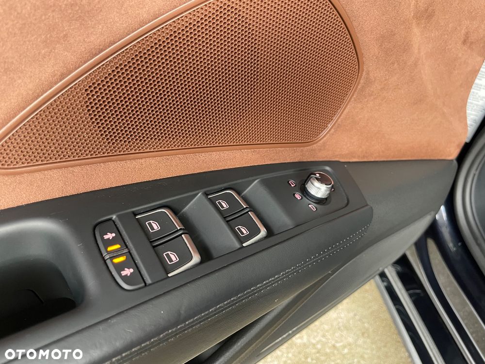 Audi A8 3.0 TFSI L Quattro - 12