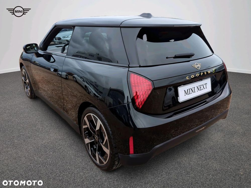 MINI Cooper SE 54.2kWh Linia Favoured - 5