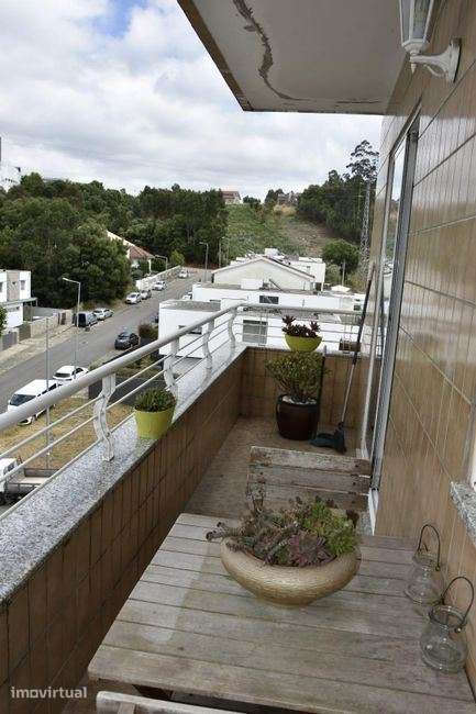 Apartamento T3 com Garagem Box  Rua da Cal, Gondomar - Grande imagem: 4/17
