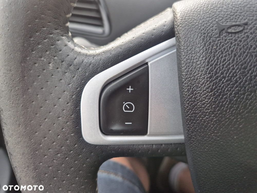 Renault Grand Scenic TCe 130 Bose Edition - 19
