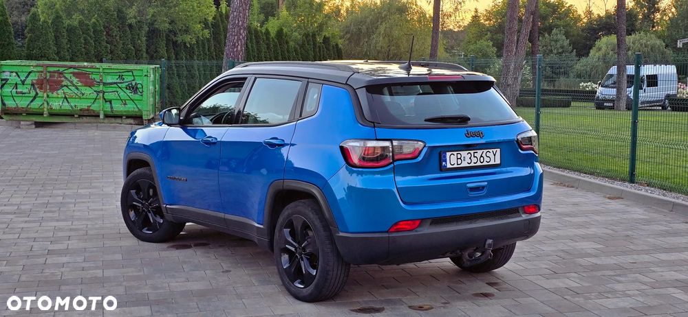 Jeep Compass 1.4 TMair Night Eagle FWD S&S - 3