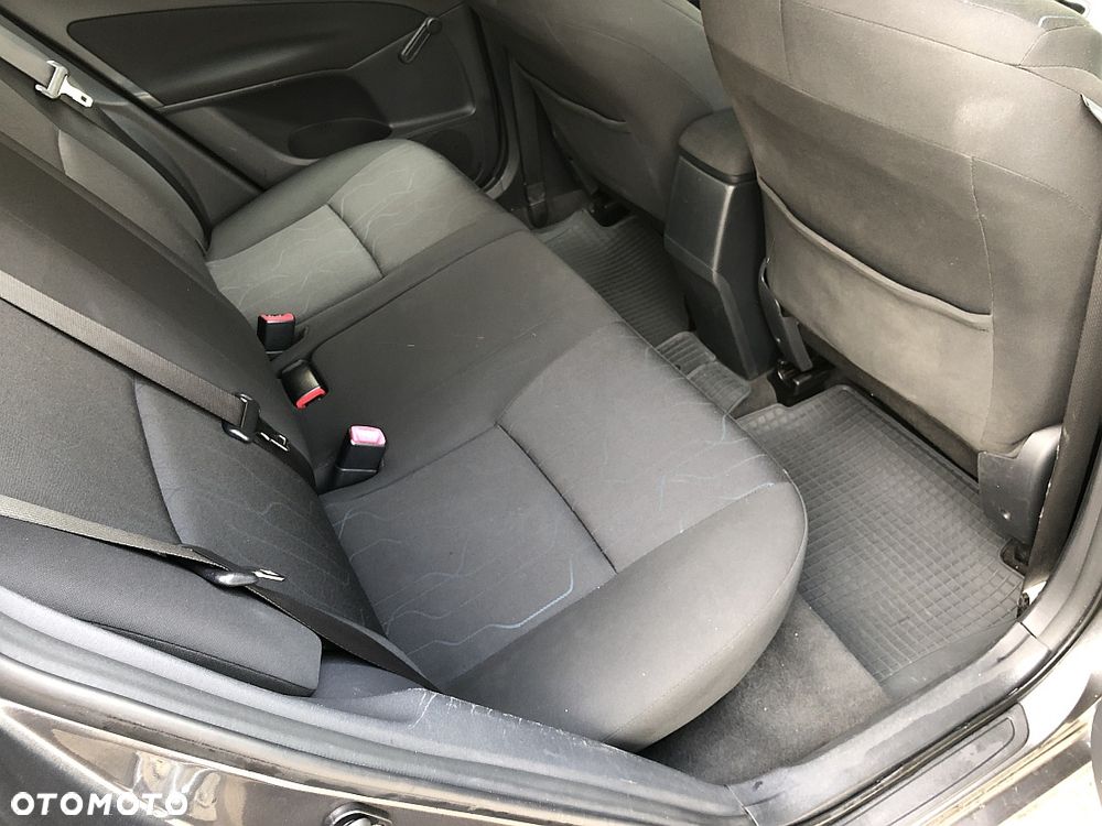 Toyota Auris - 26
