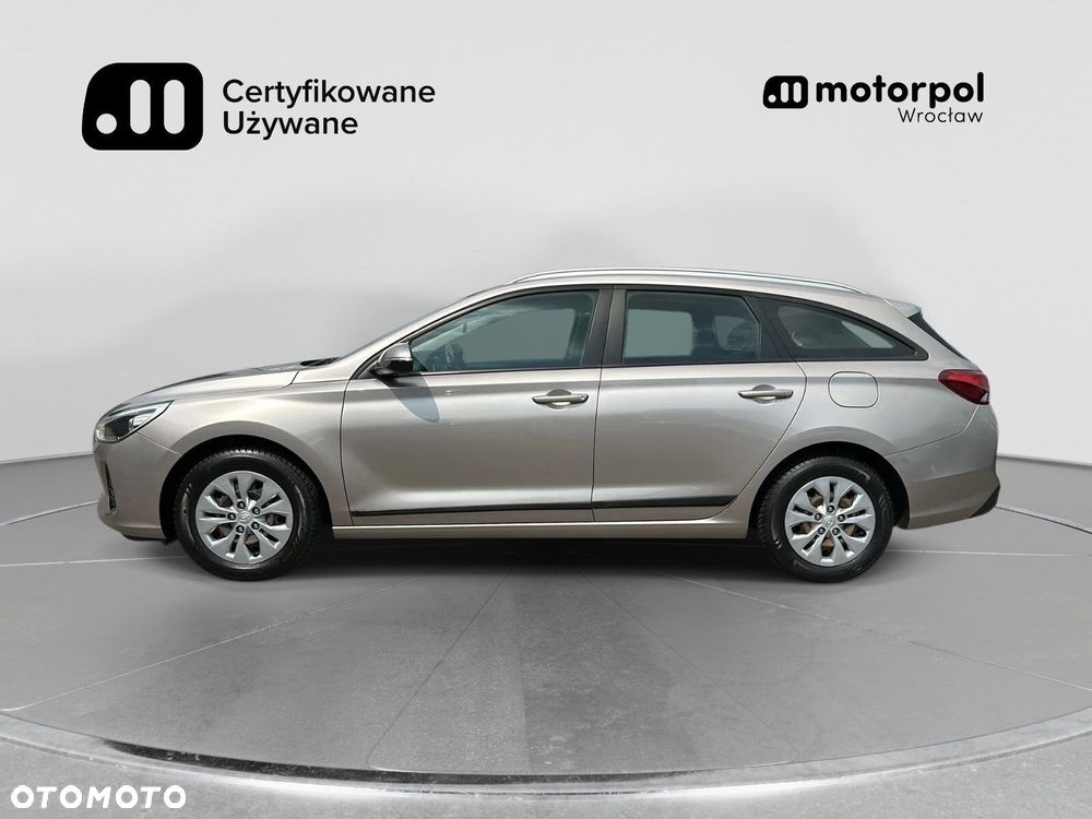 Hyundai i30 1.4 Classic + - 4