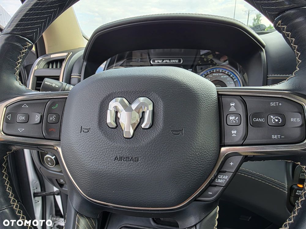 Dodge RAM - 23