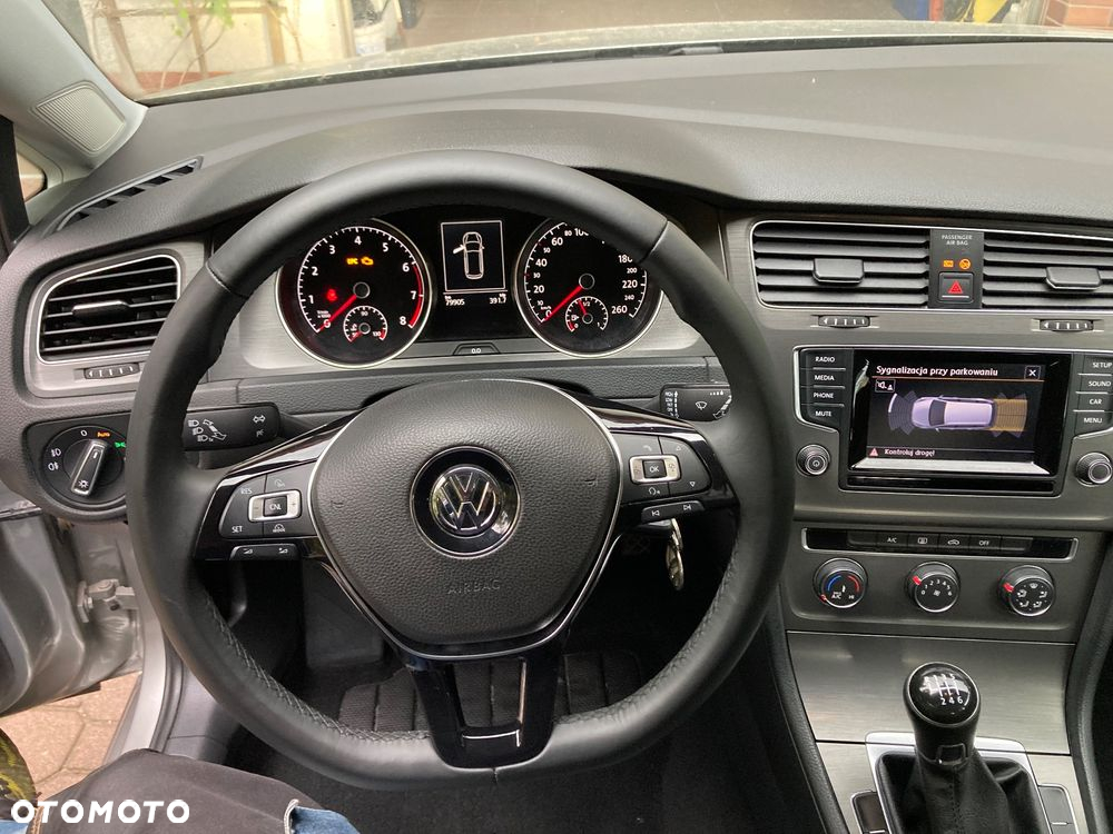 Volkswagen Golf VII 1.4 TSI BMT Comfortline - 17