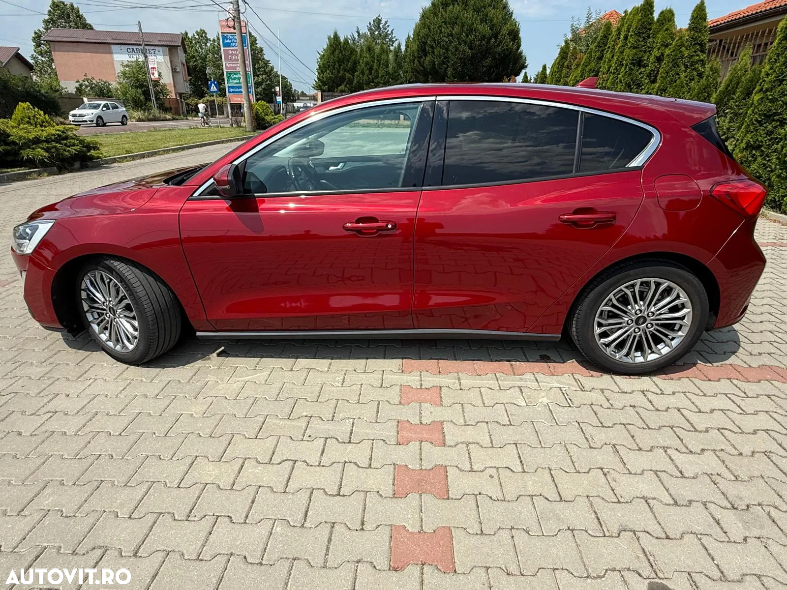 Ford Focus 1.0 EcoBoost Titanium - 14