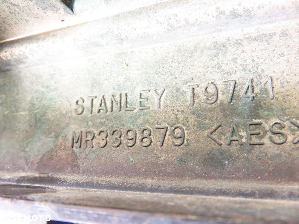 ATRAPA GRILL MITSUBISHI L200 II MR339880 - 8