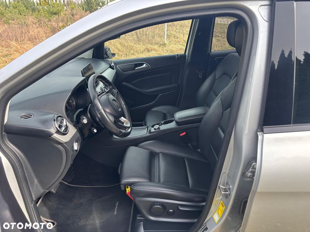 Mercedes-Benz Klasa B 180 (CDI) d 7G-DCT AMG Line - 22