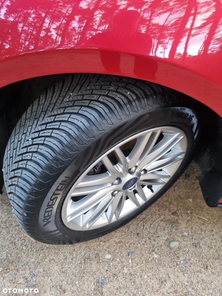 Ford Focus - 22