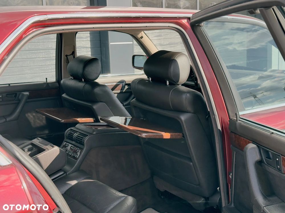 BMW Seria 7 750iL - 9