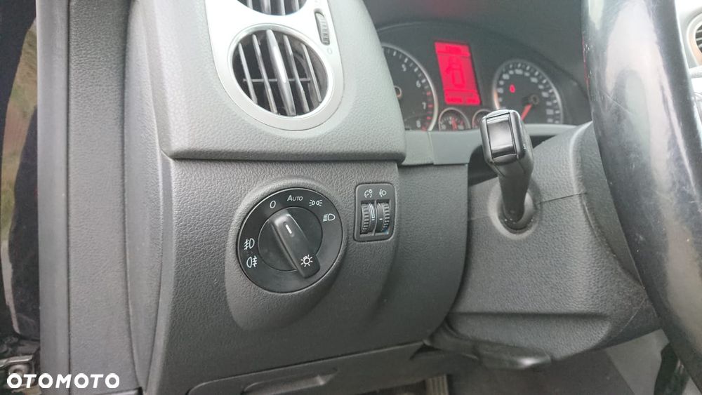 Volkswagen Tiguan 1.4 TSI BlueMotion Technology Trend & Fun - 13