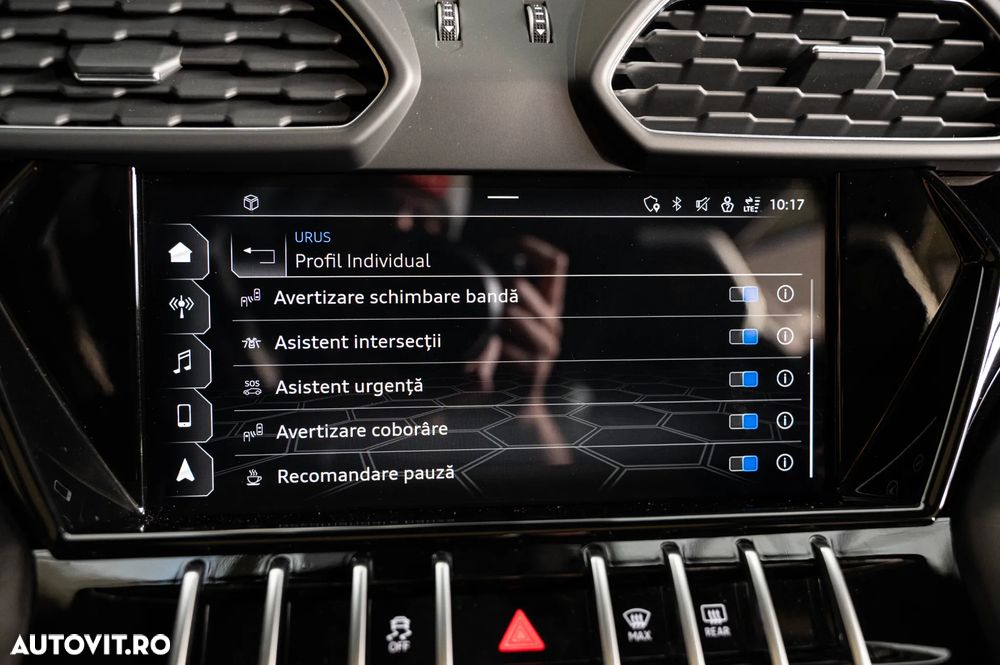 Lamborghini URUS - 21