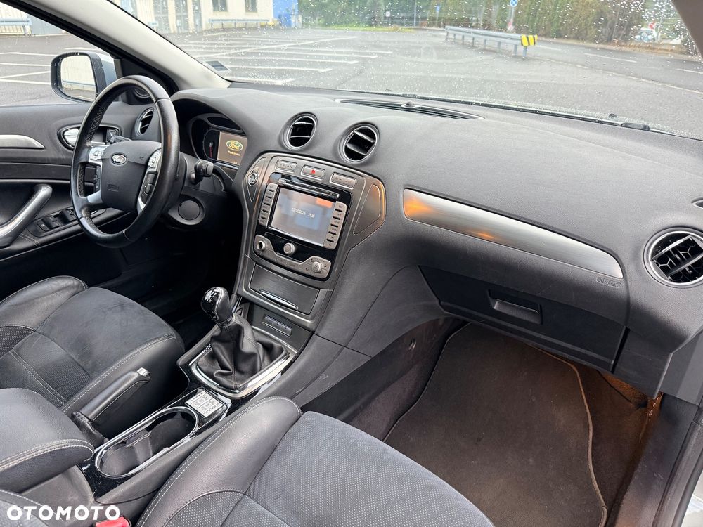 Ford Mondeo 2.0 Titanium X - 26