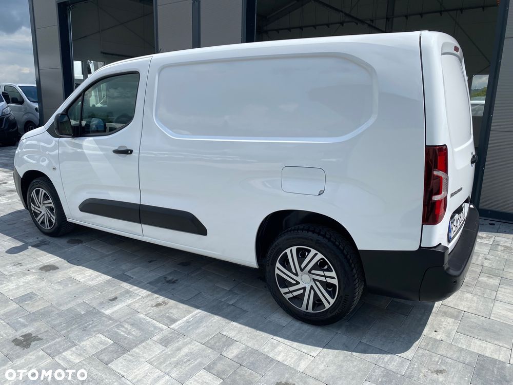 Citroën BERLINGO 1.6 HDI, MAX długi, 3-osobowy, klimatyzacja, zakupiony w salonie w Rzeszowie - 2