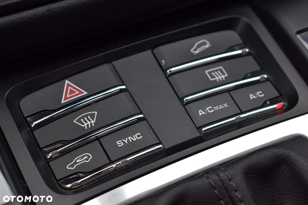 Porsche Macan Standard - 22