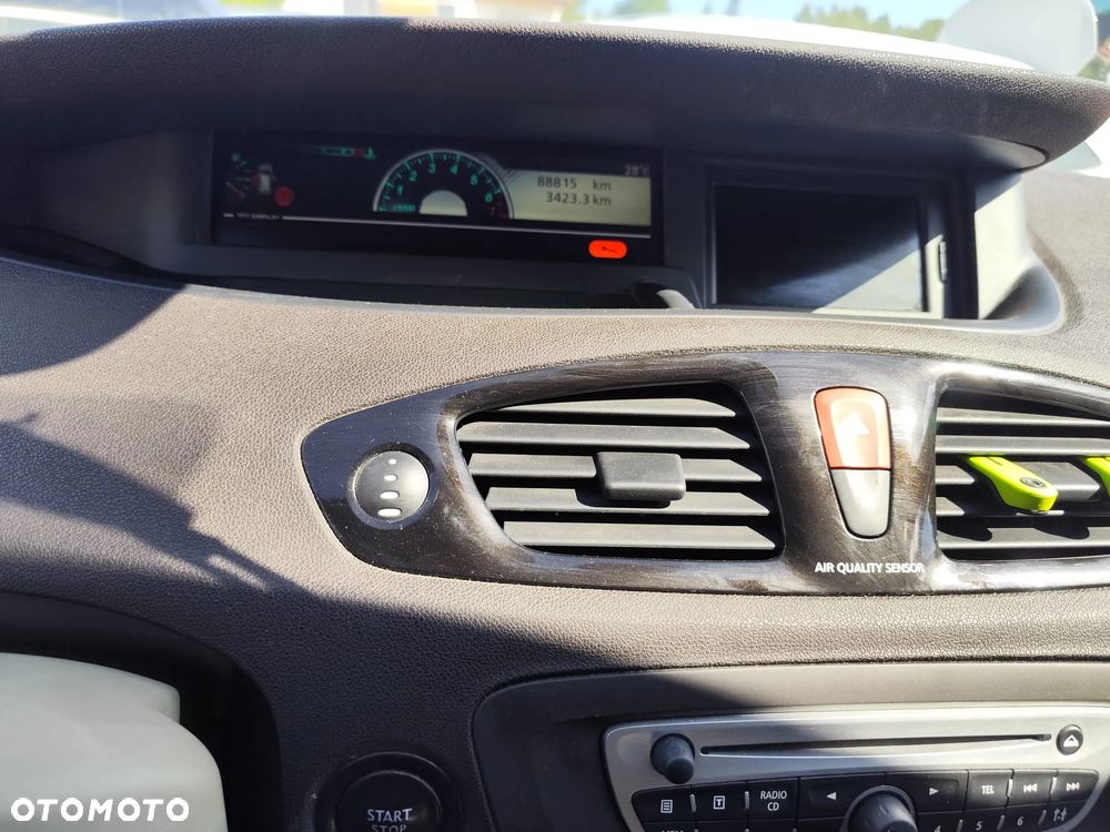 Renault Scenic 1.4 16V TCE TomTom Edition - 4