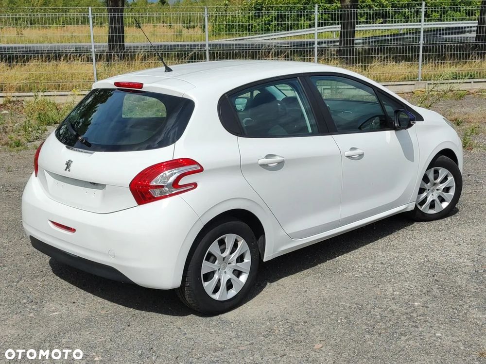 Peugeot 208 1.6 BlueHDi Active - 10
