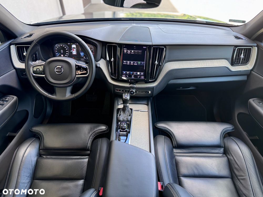 Volvo XC 60 T4 Inscription - 33