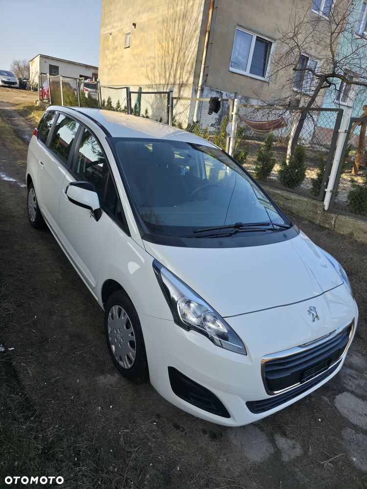 Peugeot 5008 - 3