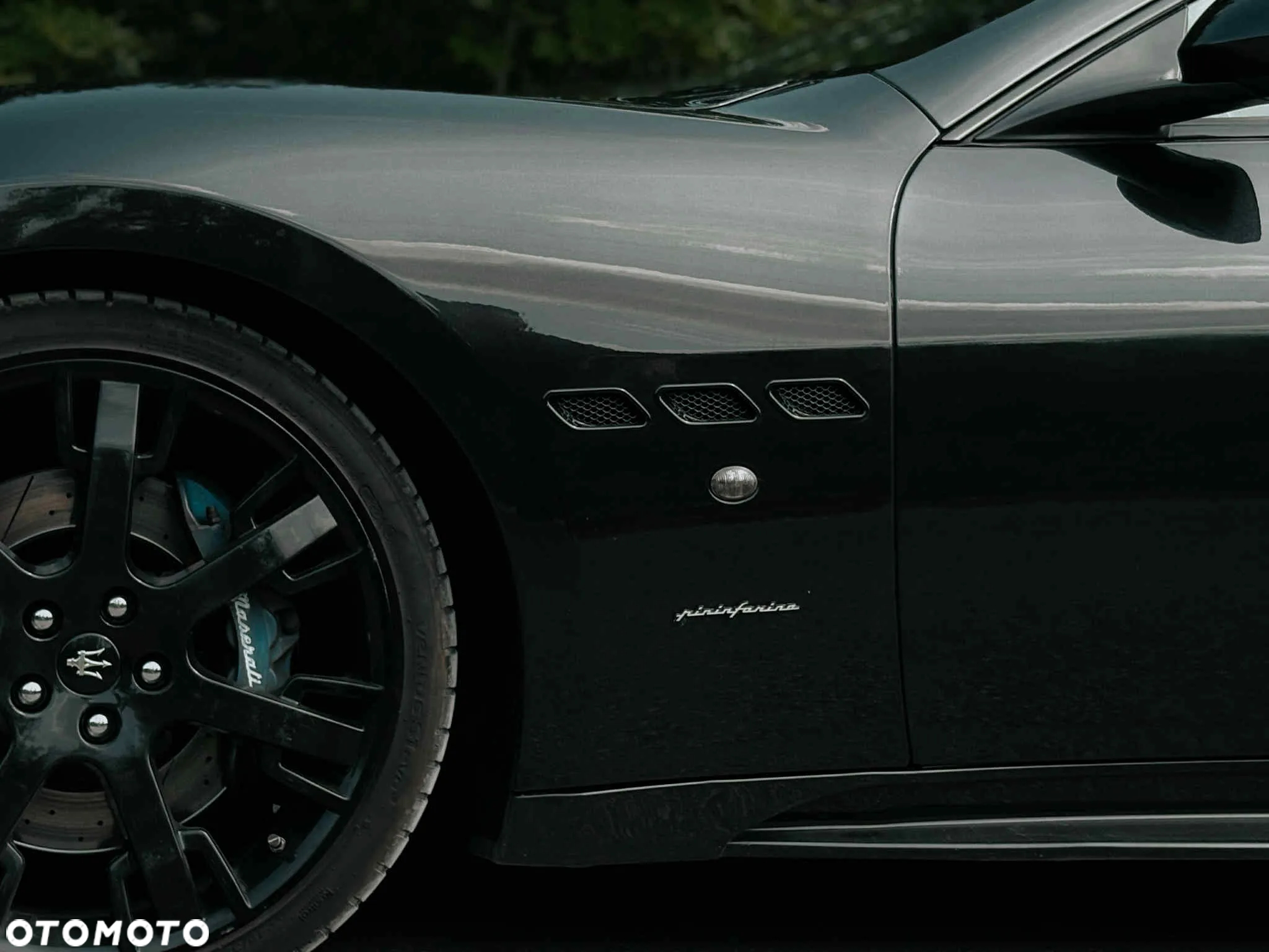 Maserati GranTurismo S Automat - 17