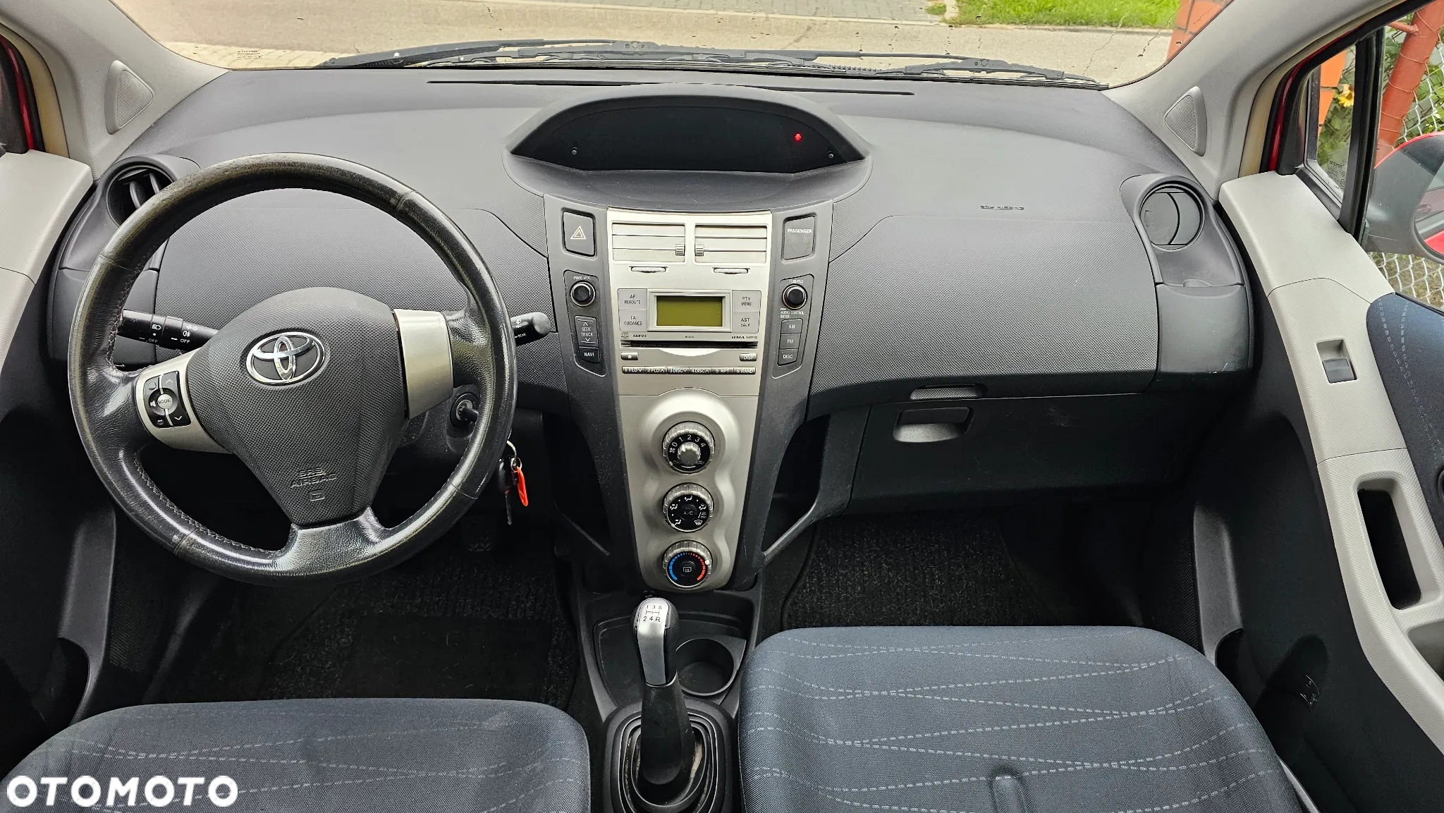 Toyota Yaris 1.0 Life - 5