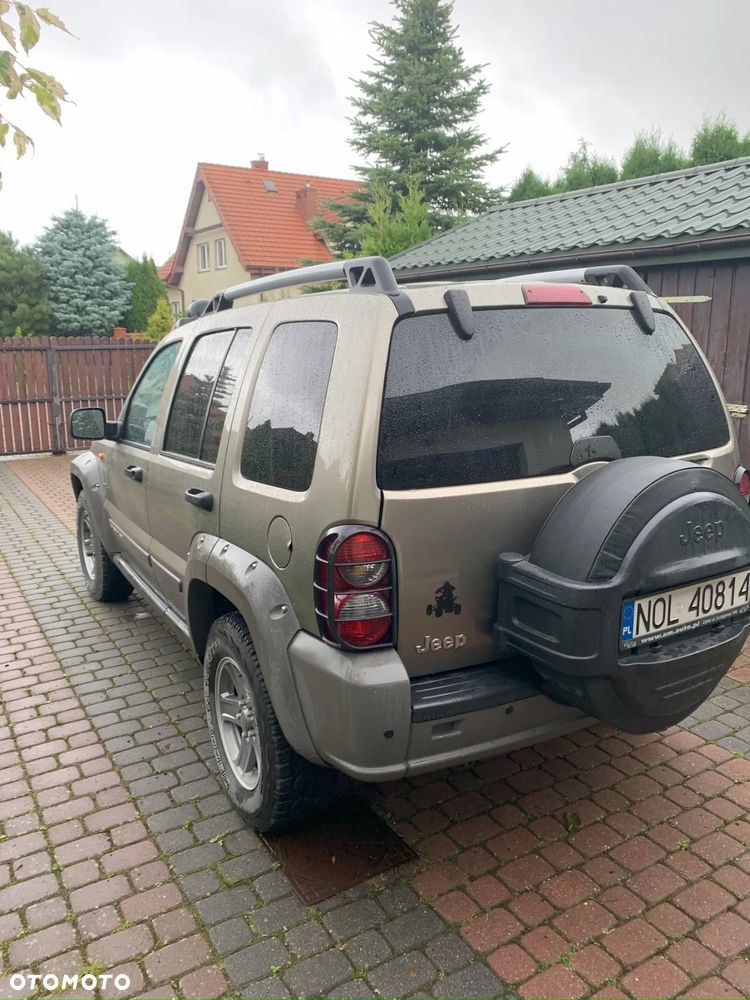 Jeep Cherokee 2.8 CRD Renegade - 3