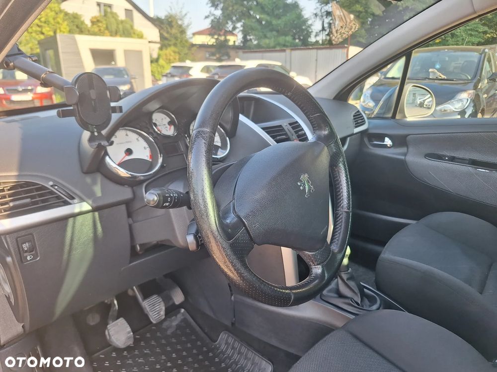 Peugeot 207 Outdoor 1.6 - 15