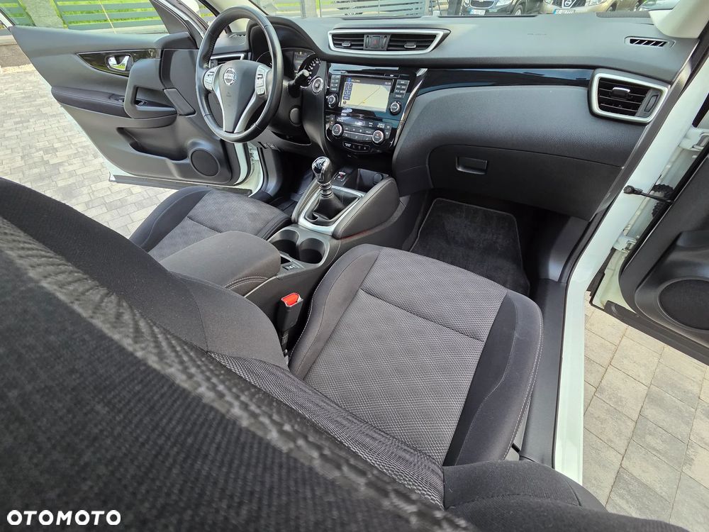 Nissan Qashqai 1.2 DIG-T Tekna - 17