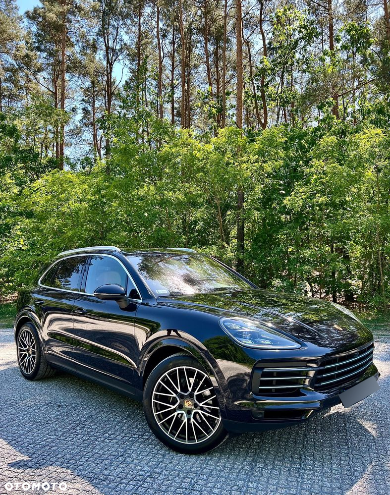 Porsche Cayenne - 2