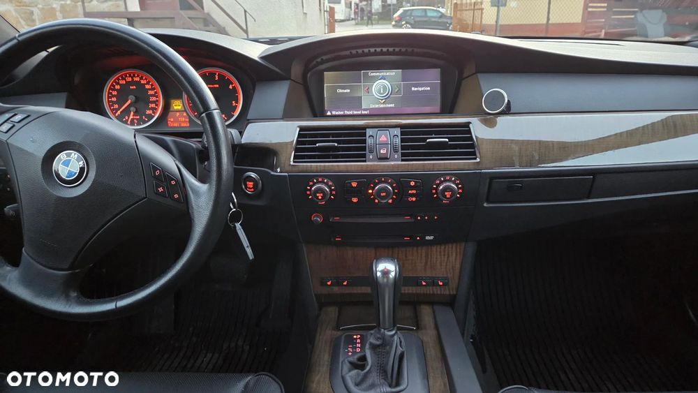 BMW Seria 5 - 25