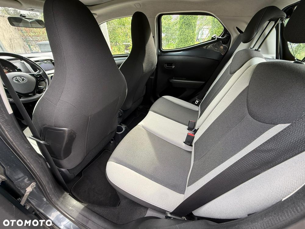 Toyota Aygo - 13