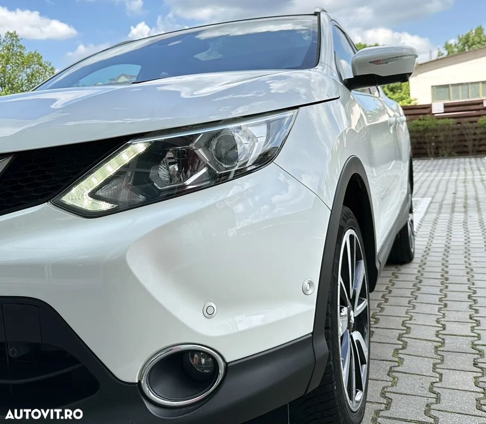 Nissan Qashqai 1.6 DCI TEKNA+ - 21