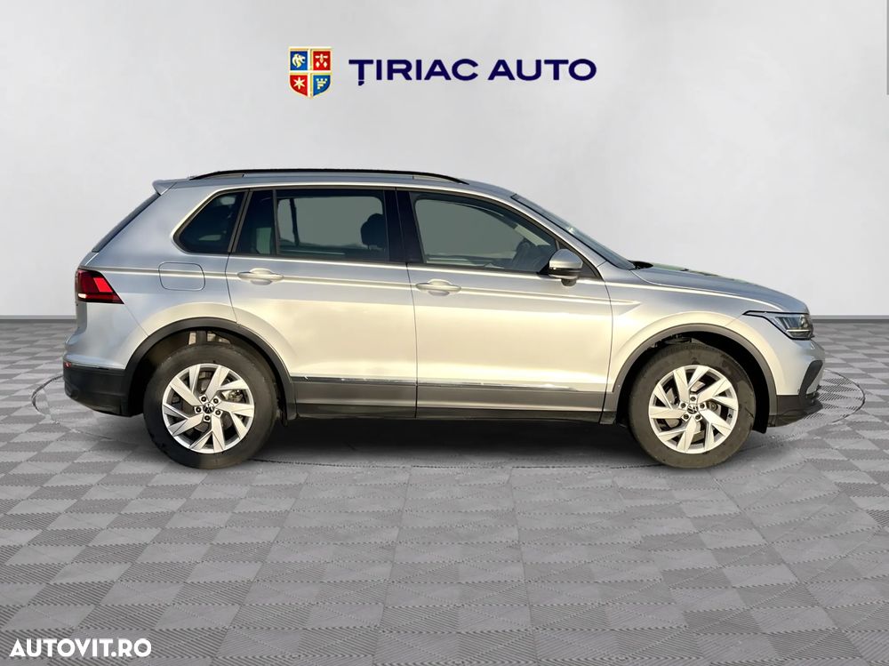 Volkswagen Tiguan - 7