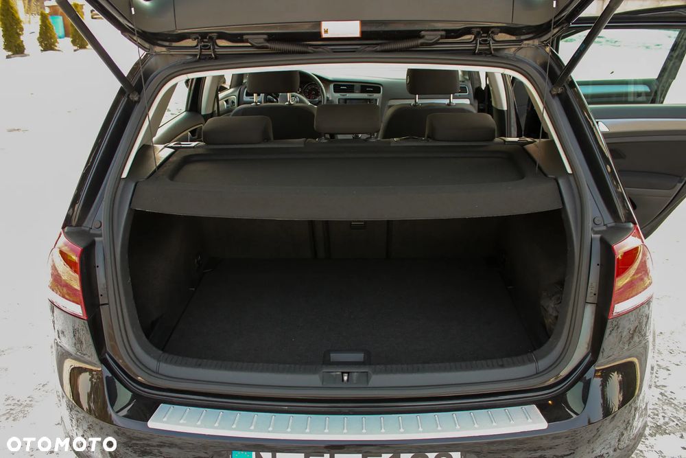 Volkswagen Golf 2.0 BlueTDI Highline - 38