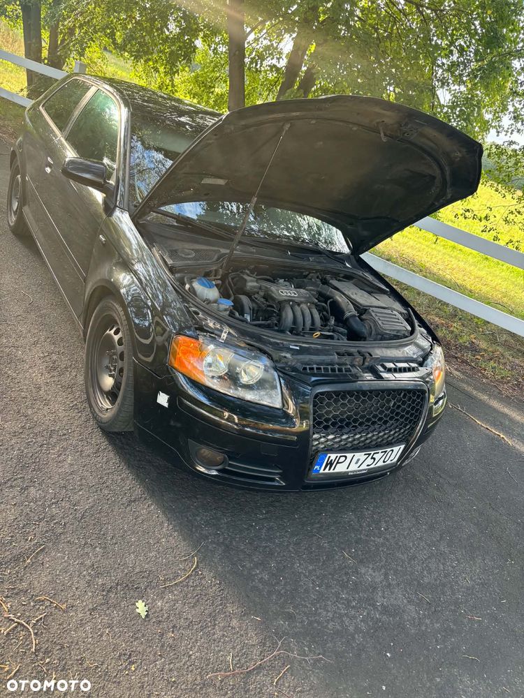 Audi A3 3-drzwiowe 1.6 S Line Sportpaket plus - 3
