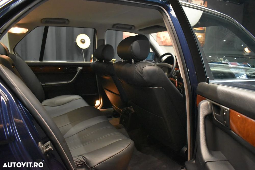 BMW Seria 7 - 15