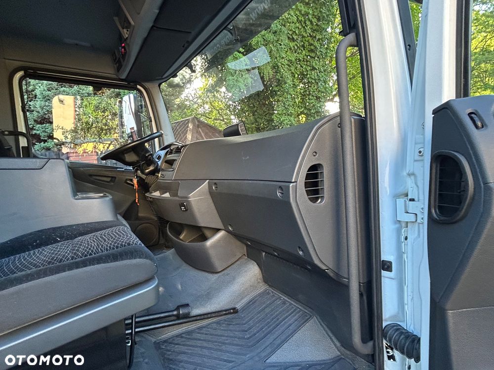 Mercedes-Benz ATEGO 1218 18 paletowy dł.7,25 szer.2,49 wys.2,35 - 25