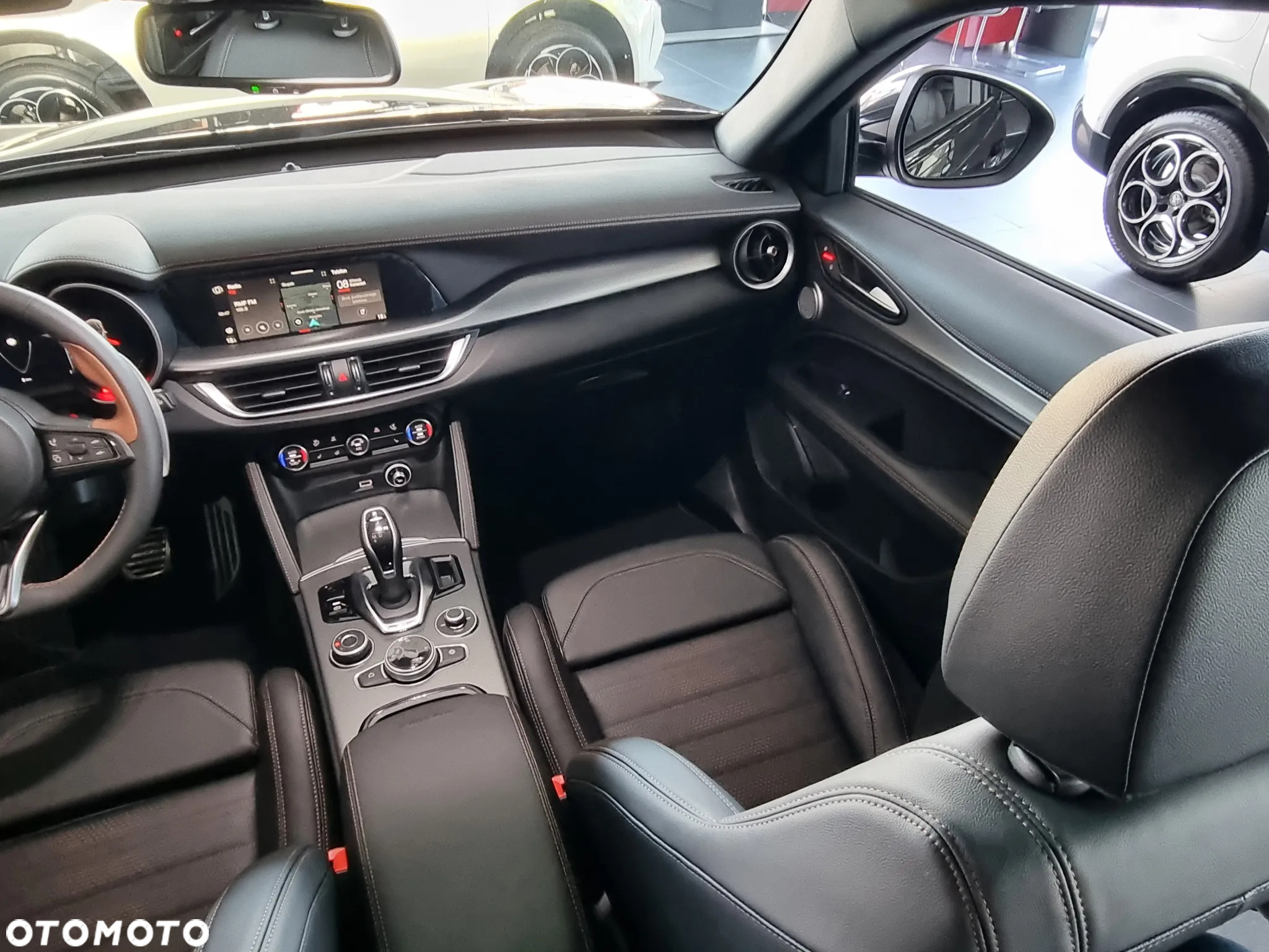 Alfa Romeo Stelvio 2.0 Turbo Intensa Q4 - 10